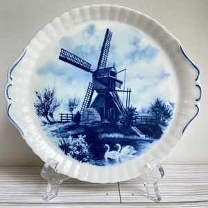 Ter Steege Delft Blauw plate hand decorated in Holland JCV Hunnik windmill swans
